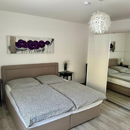 Traumhafte Kurstadt Apartment Moderne 2Zkb Balkon Pkw Stellplatz Bad Nauheim Exterior foto
